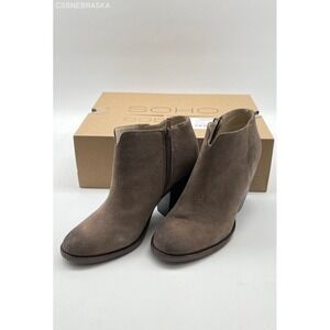 SOHO Tan Cobbler Women's‎ Leather Heels - Size 9.5